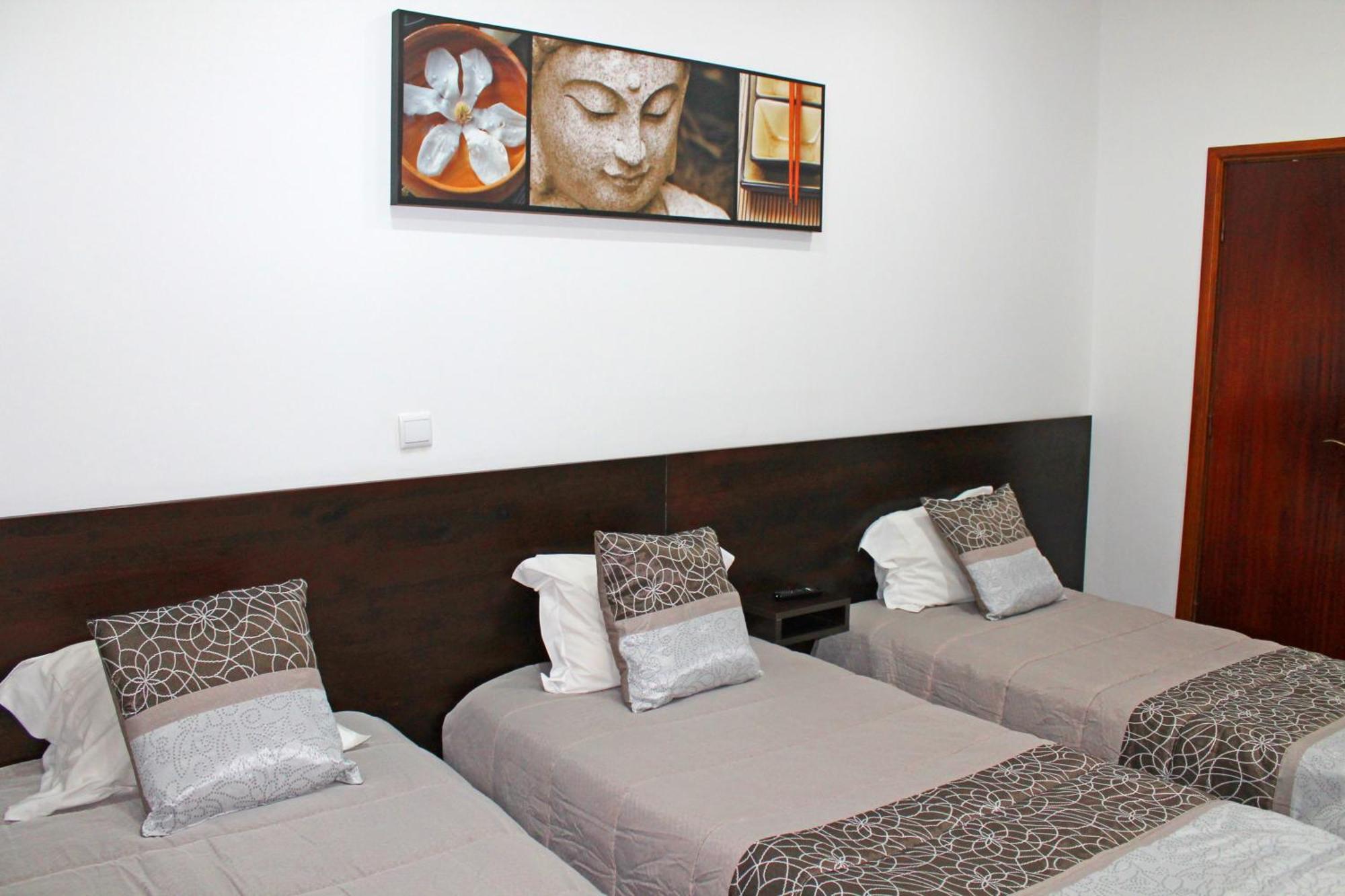 Triple Room,705496747:JPEG